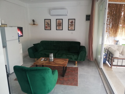  gece  -  Kasım
  | Dalyan'da Romantik Balayı ve Aile Tatili İçin Bahçeli Villa - 2 Kişilik Kapasite